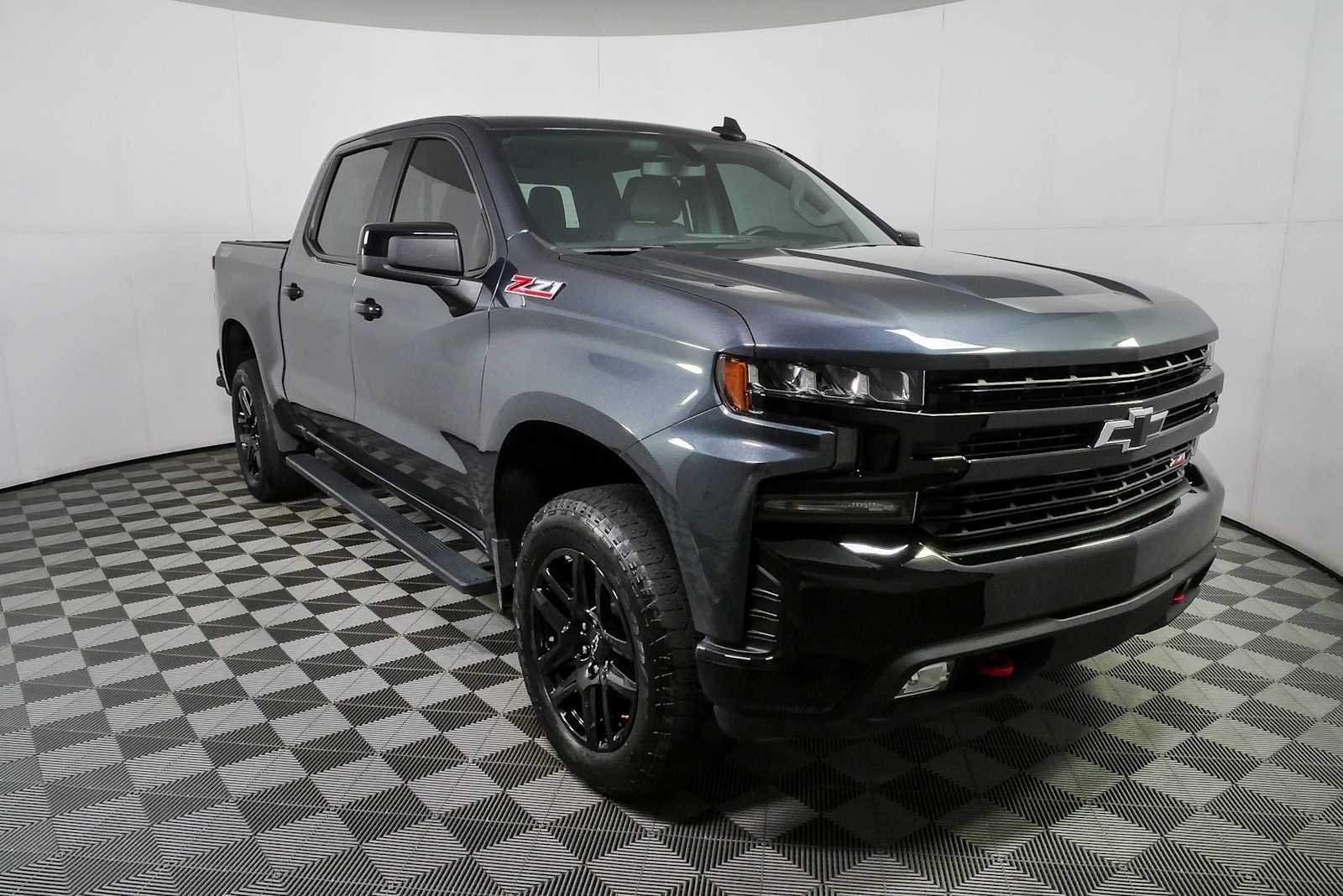 2022 Chevrolet Silverado 1500 LT Trail Boss 4X4 Crew Cab Short Box's photo