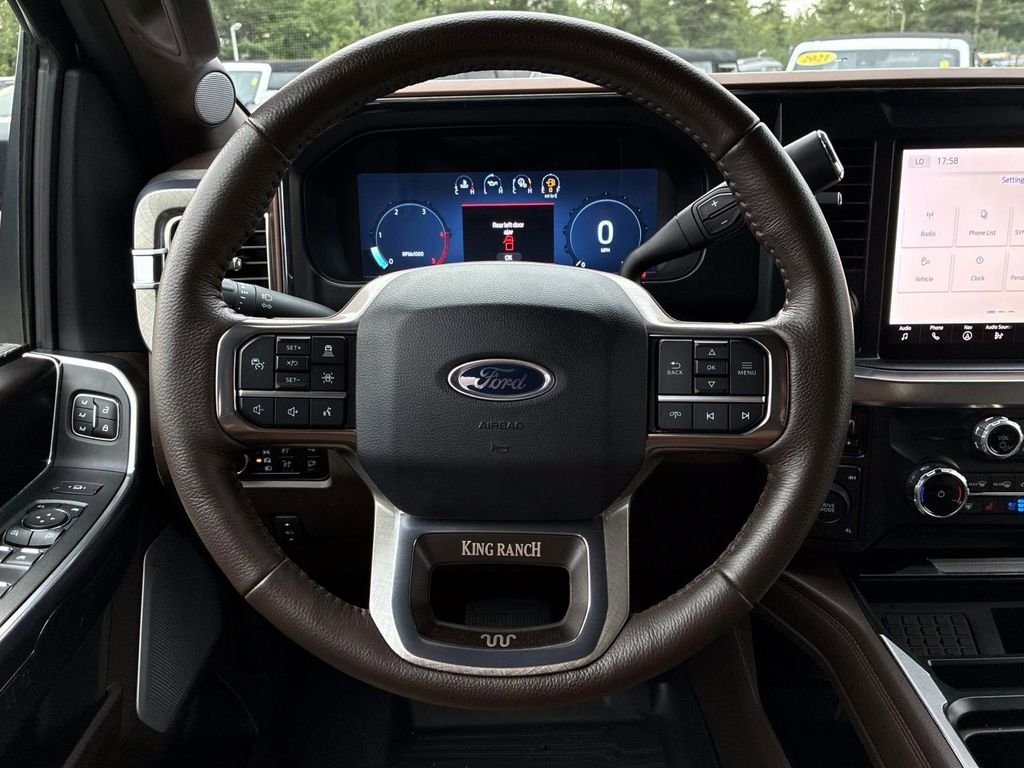 Used 2025 Blue Ford King Ranch image 17