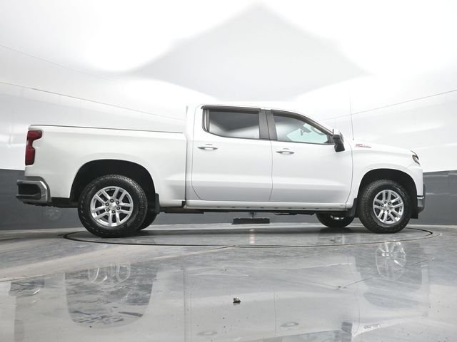 Used 2020 White Chevrolet LT image 25