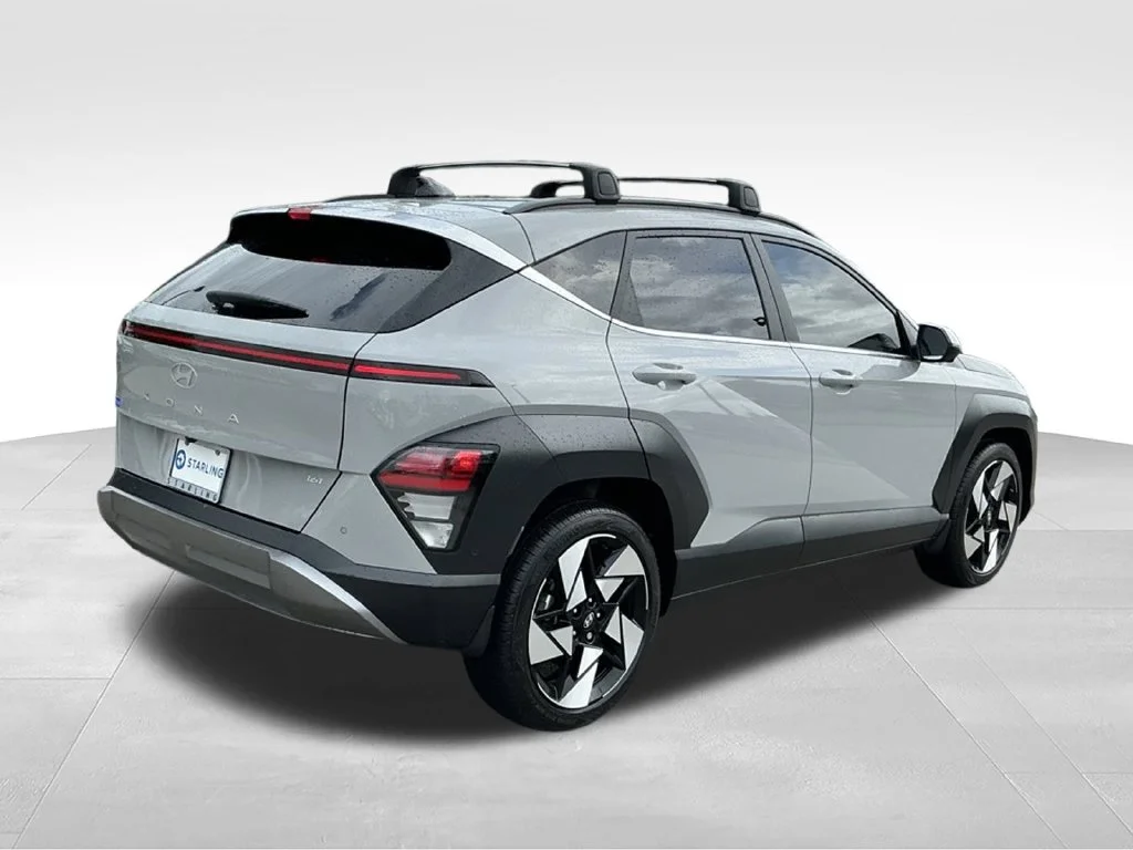 Used 2025 Gray Hyundai Limited image 7