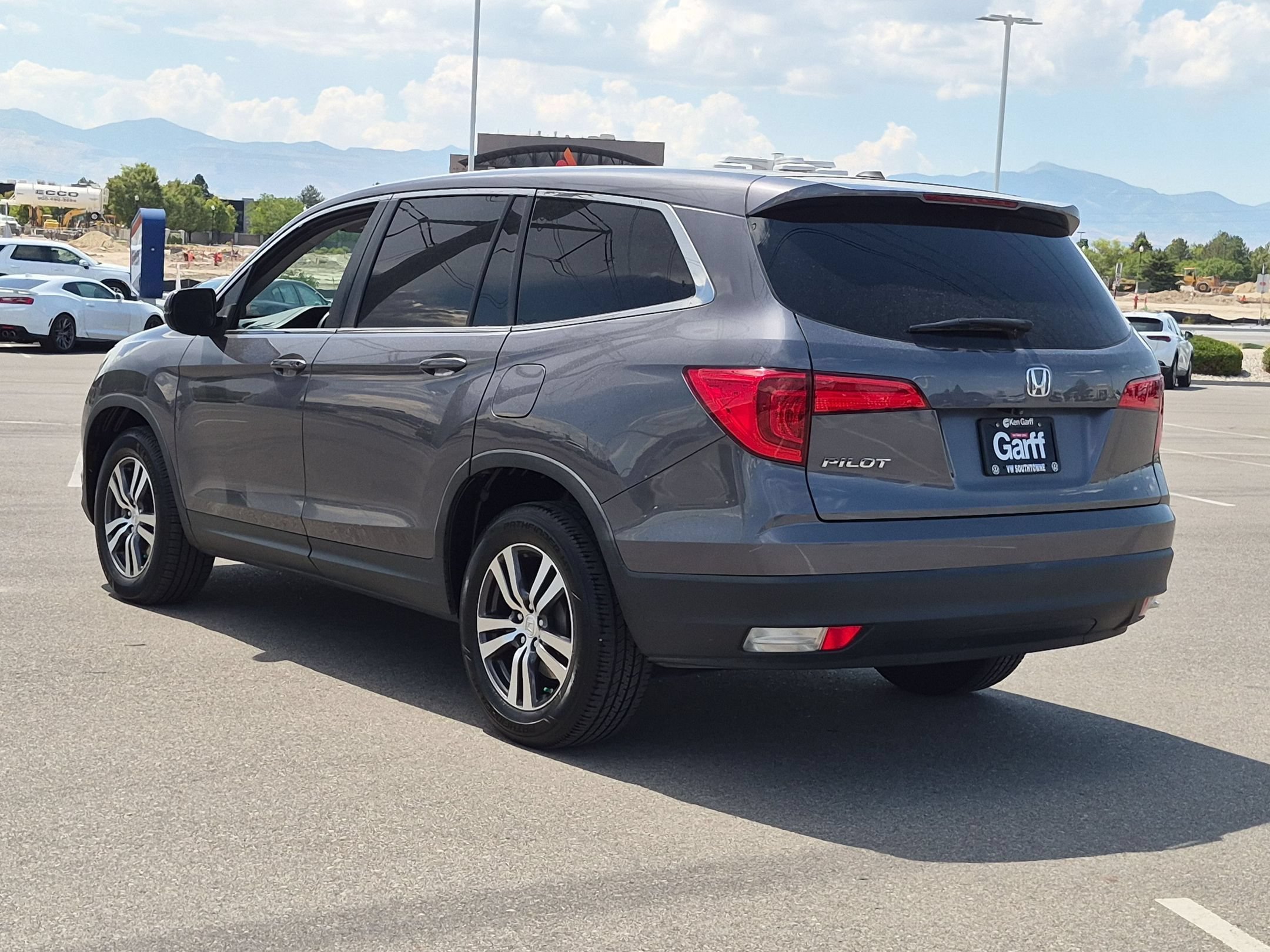 Used 2018 Black Honda EX-L image 5