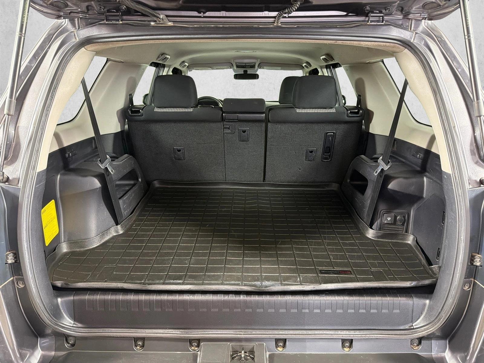 Used 2018 Magnetic Gray Metallic Toyota SR5 image 18