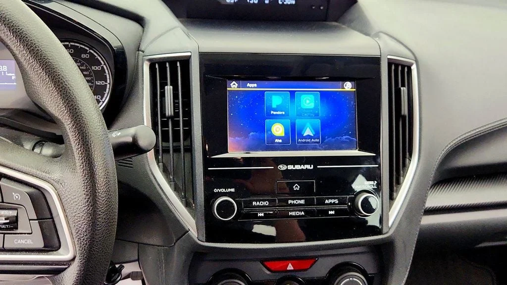 Used 2019 Ice Silver Metallic Subaru 2.0i 4-door CVT image 14