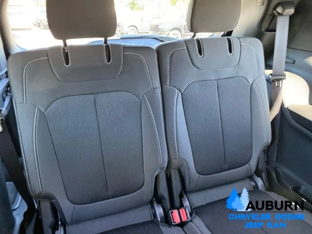 New 2026 Bright White Clearcoat Jeep Laredo X image 20