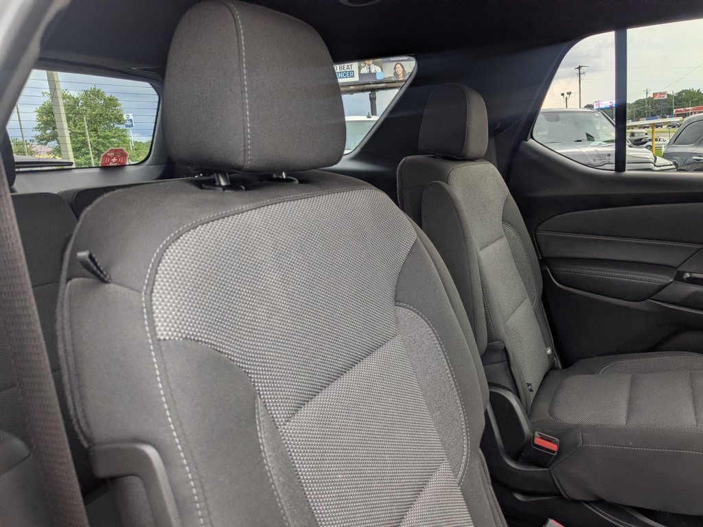 Used 2023 Mosaic Black Metallic Chevrolet LT Cloth image 27