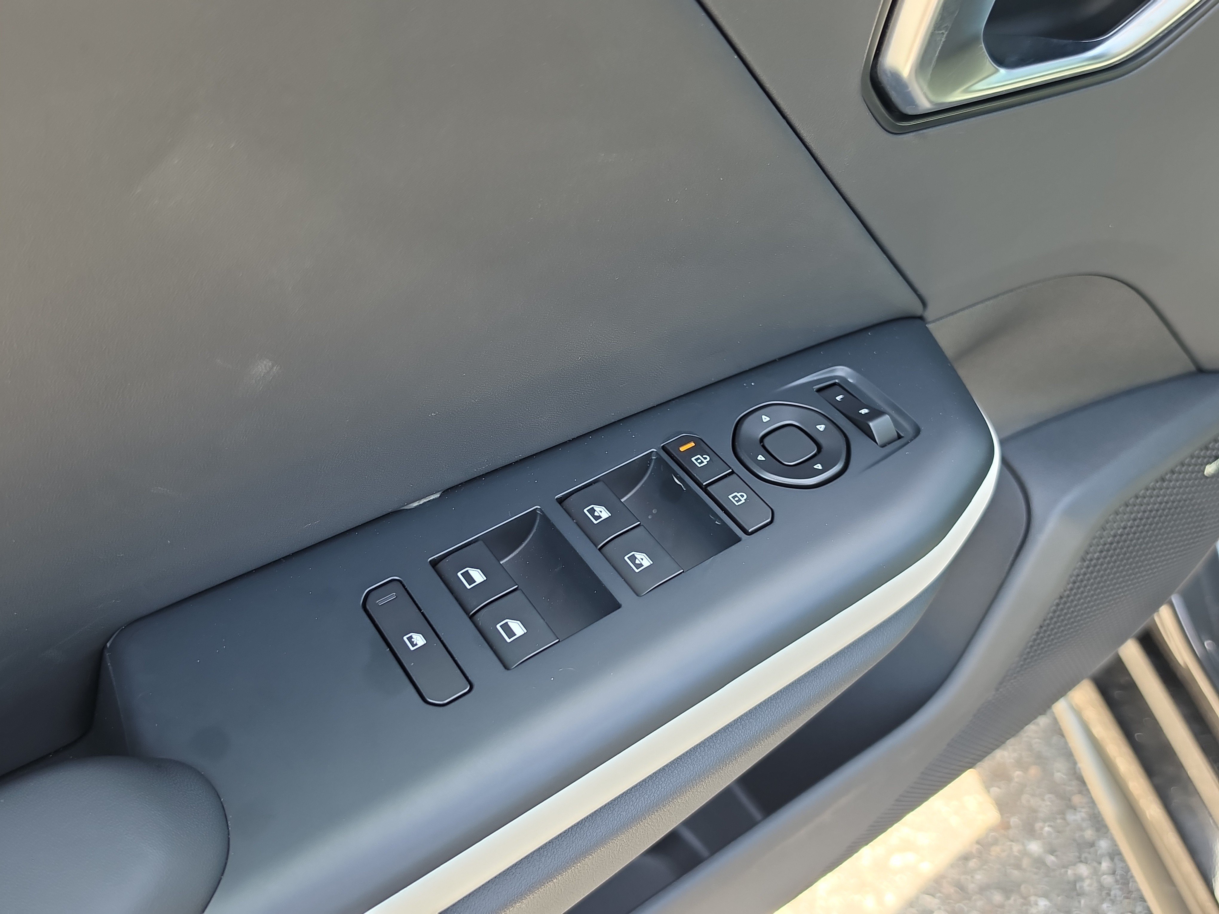 New 2026 Interstellar Gray Kia GT-Line Turbo image 18