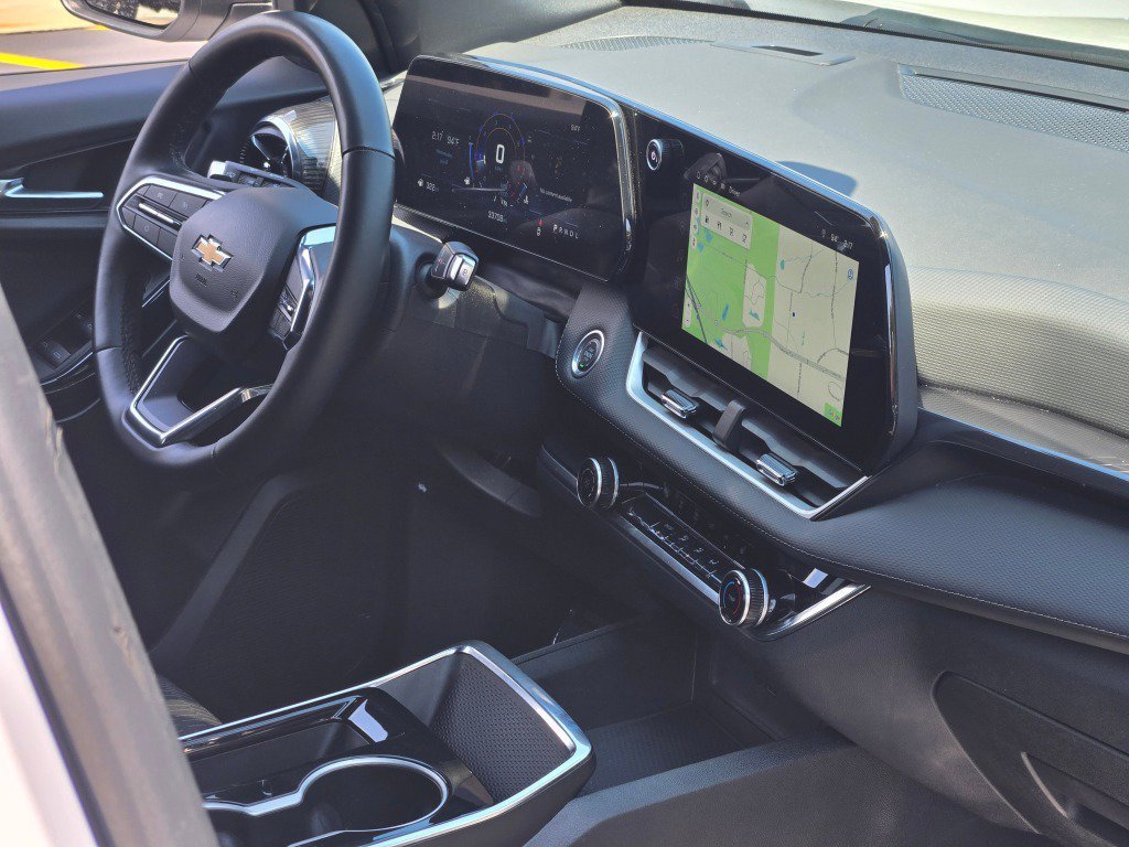 2025 Chevrolet Equinox LT - Photo 8