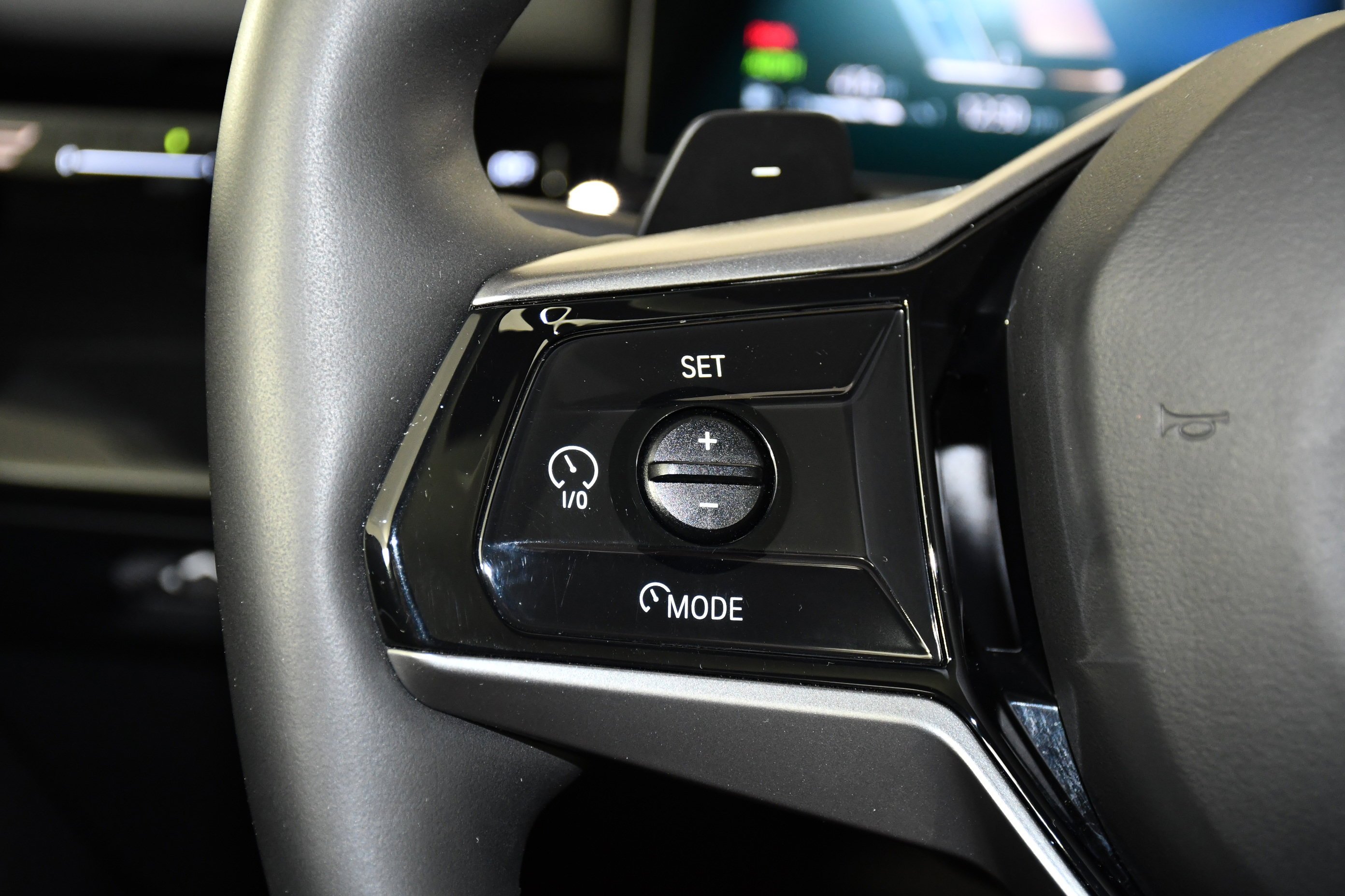 2025 BMW 5 Series 530i - Photo 20