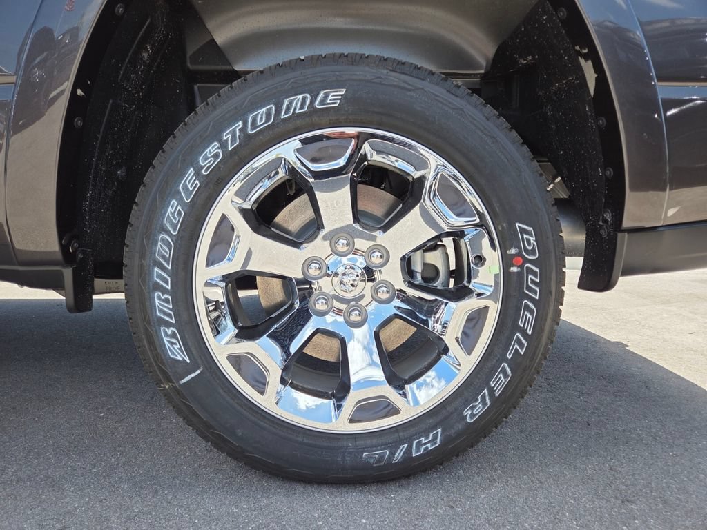 New 2026 Granite Crystal Metallic Clearcoat RAM Big Horn image 7