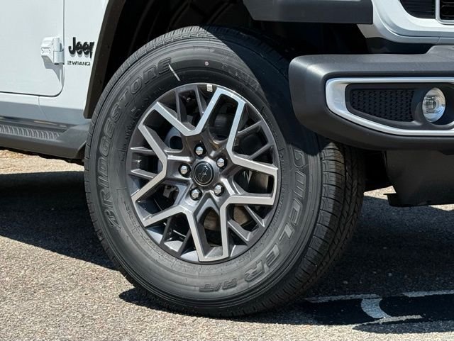 2025 Jeep Wrangler 4-Door Sahara - Photo 2
