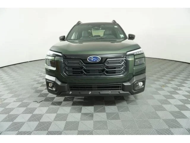 New 2026 DEEP EMERALD GREEN PEARL Subaru Limited image 2