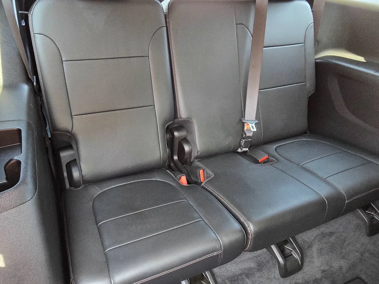 Used 2019 Graphite Chevrolet LT Leather image 39