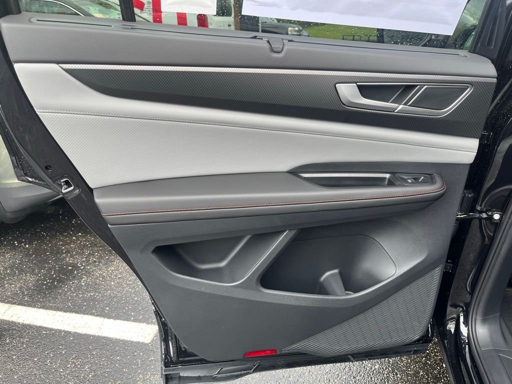 New 2026 Black Volkswagen 2.0T Peak Edition image 21