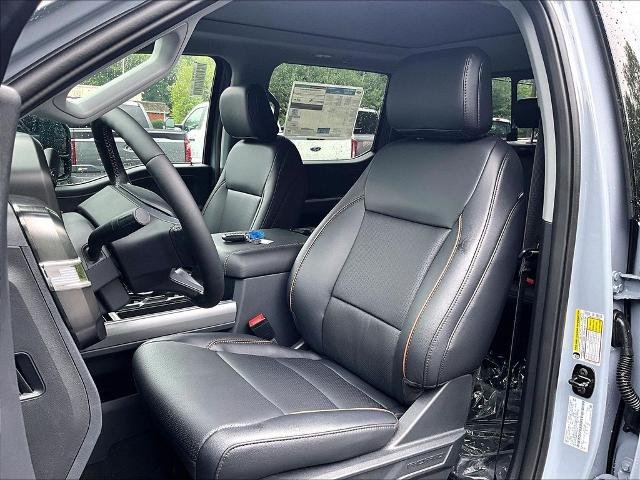 New 2026 Glacier Gray Metallic Tri-Coat Ford Lariat image 25