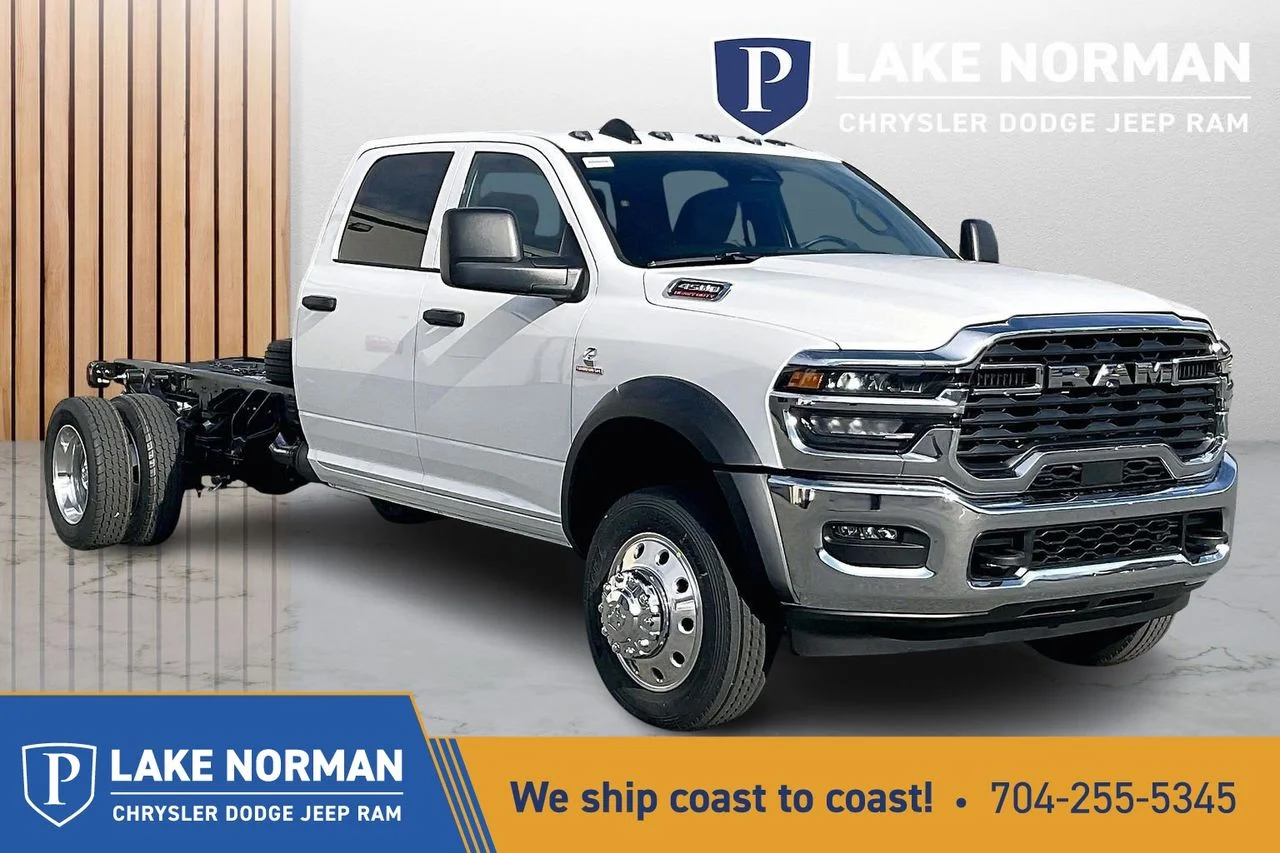 2026 RAM 4500 Tradesman 4X4 Crew Cab DRW 197" WB's photo