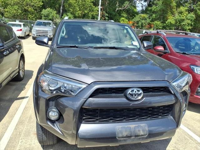 Certified Used 2016 MAGNETIC GRAY MET. Toyota  image 3