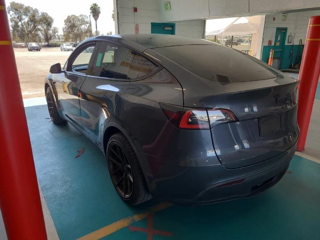 Used 2020 Gray Tesla Long Range image 2