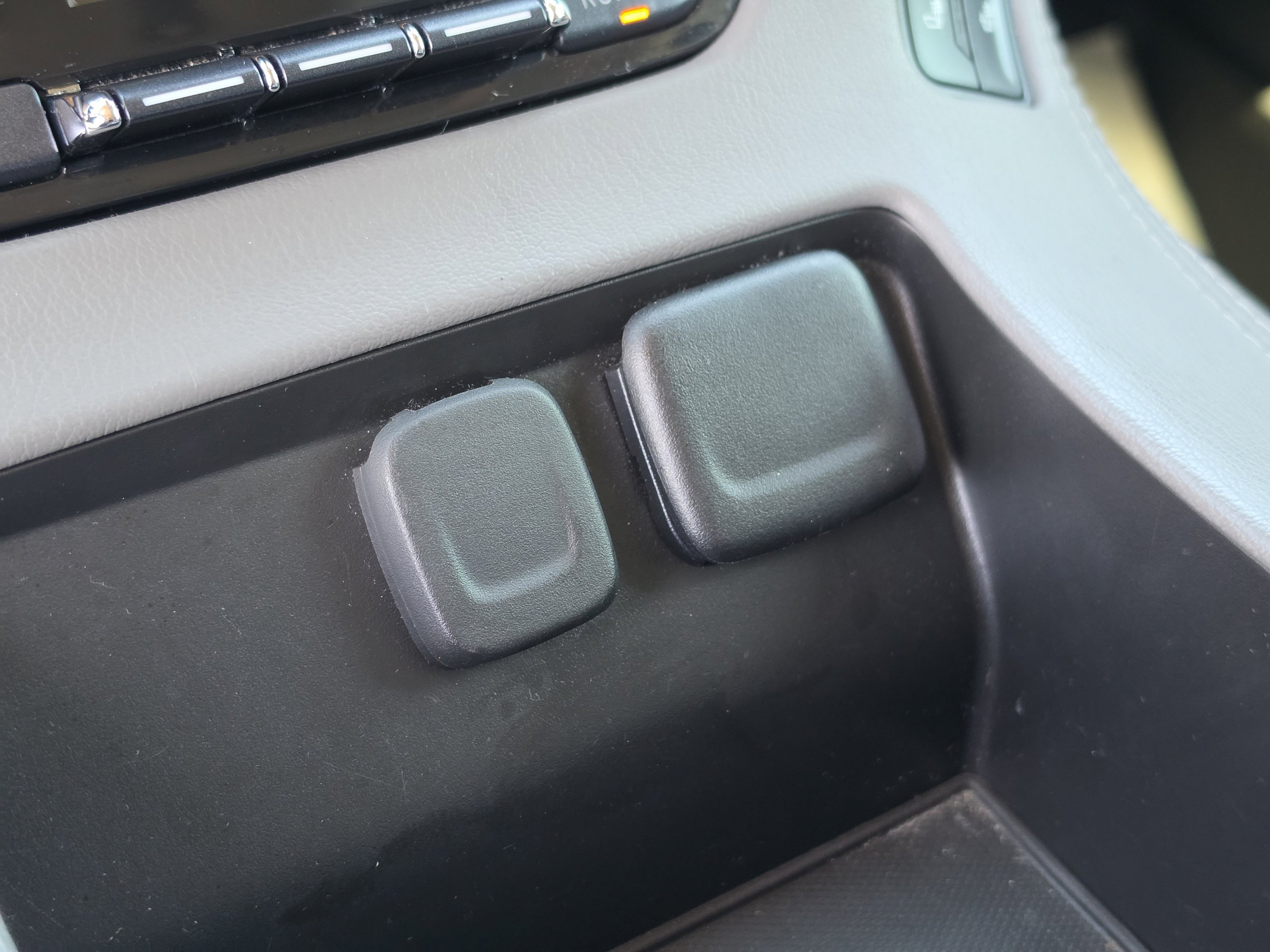Used 2020 Blue Velvet Metallic Chevrolet LT image 28