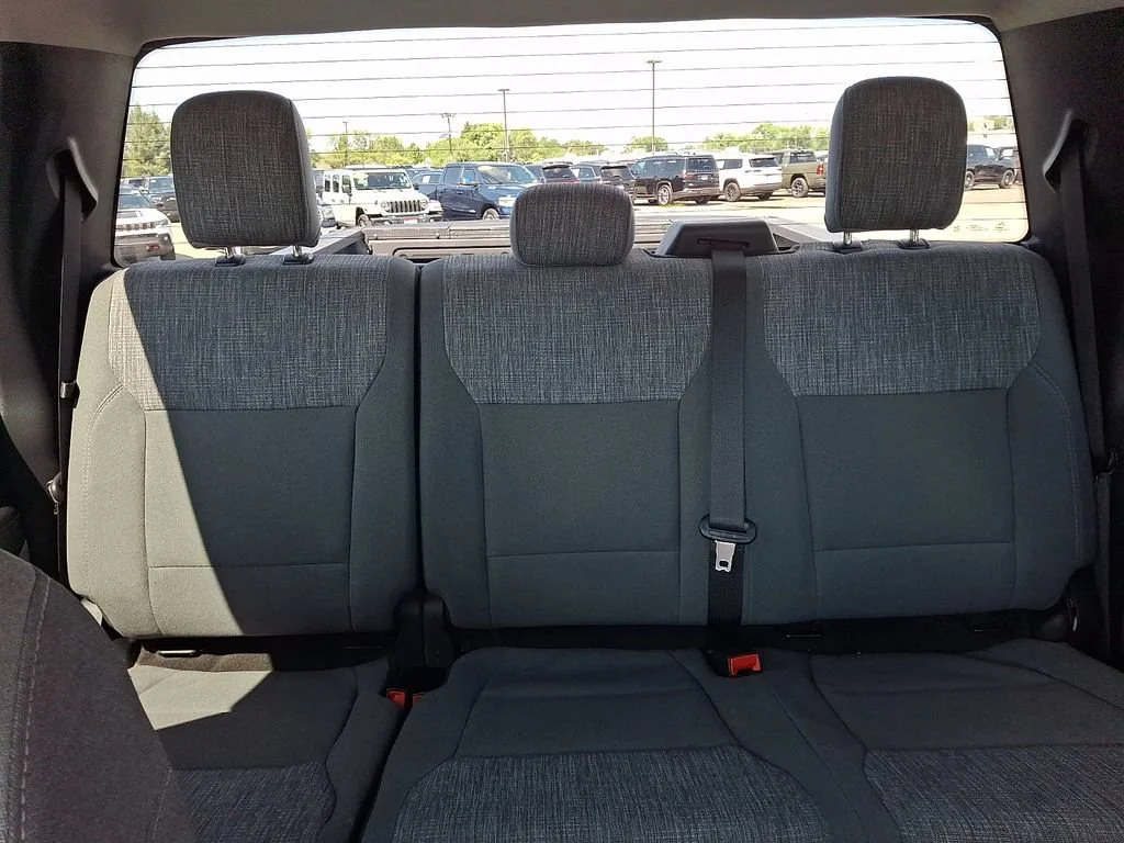 Used 2023  Ford XL image 20
