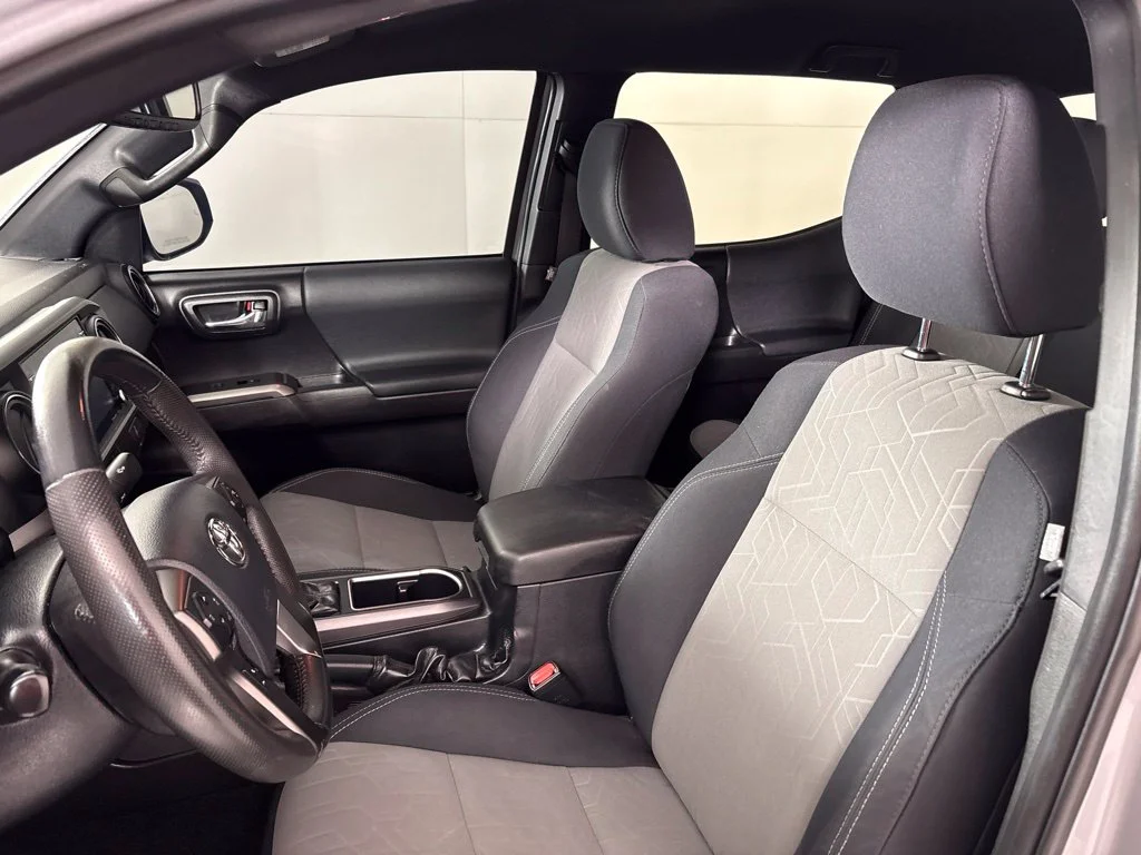 Used 2020  Toyota TRD Off-Road image 29