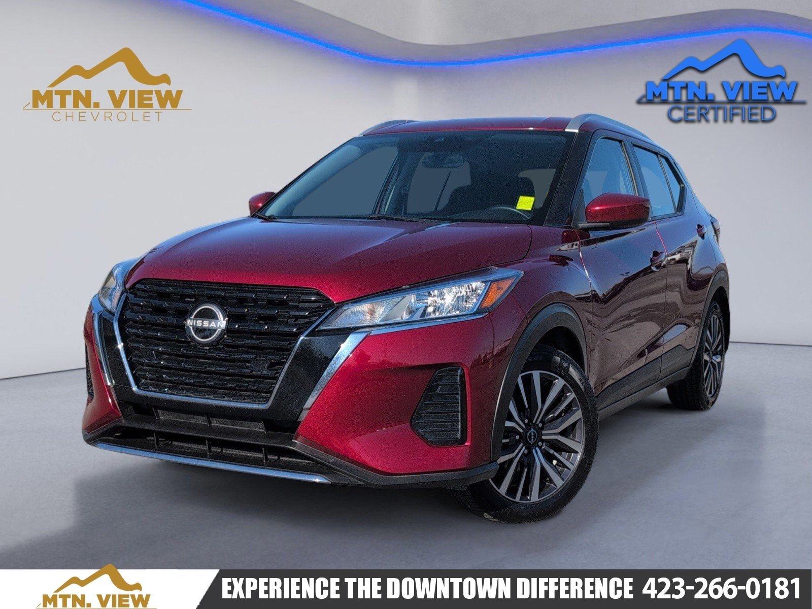 Red 2022 Nissan Kicks SV FWD SUV / Crossover Front-Wheel Drive