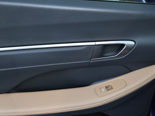 Used 2020 Stormy Blue Hyundai Limited image 19