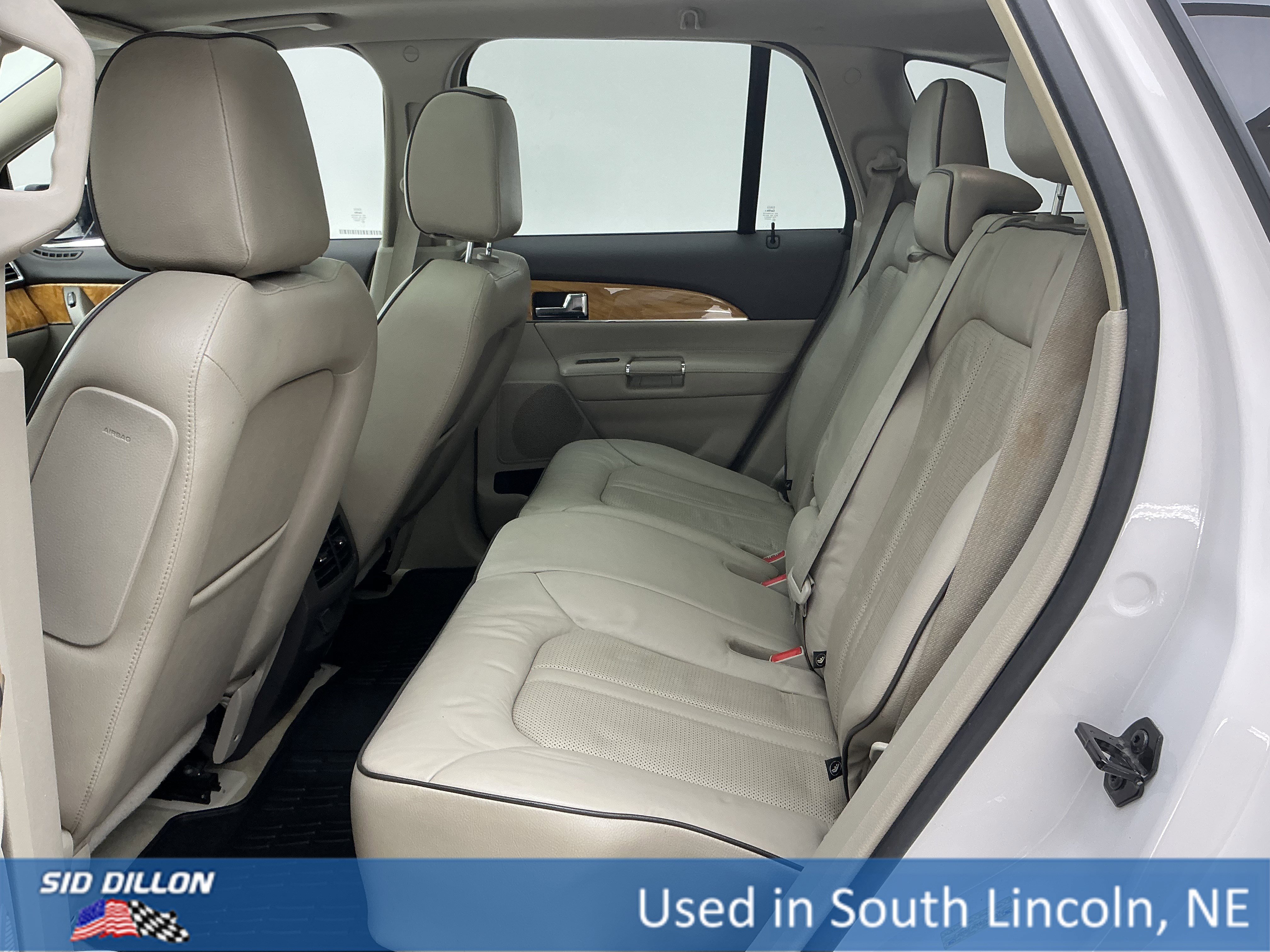Used 2013  Lincoln  image 18