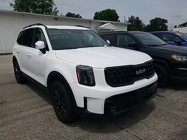 Used 2024 White Kia SX X-Pro image 4