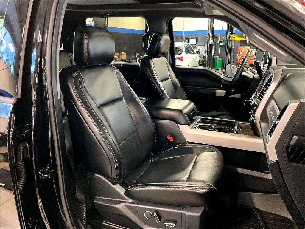 Used 2019 Black Ford Lariat image 11