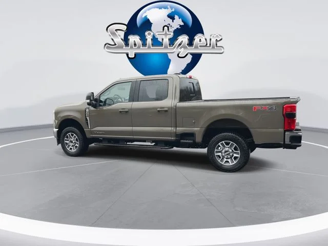 New 2026 Marsh Gray Ford F-250® Lariat® image 7