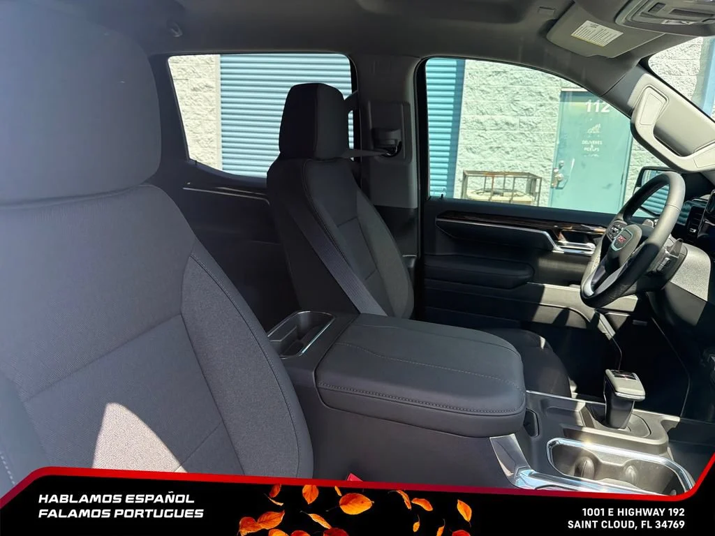 New 2026 Summit White GMC Elevation image 35