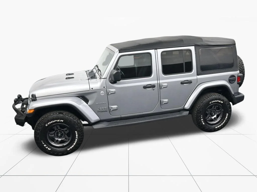 Used 2020 Billet Silver Metallic Jeep Unlimited Sahara image 31