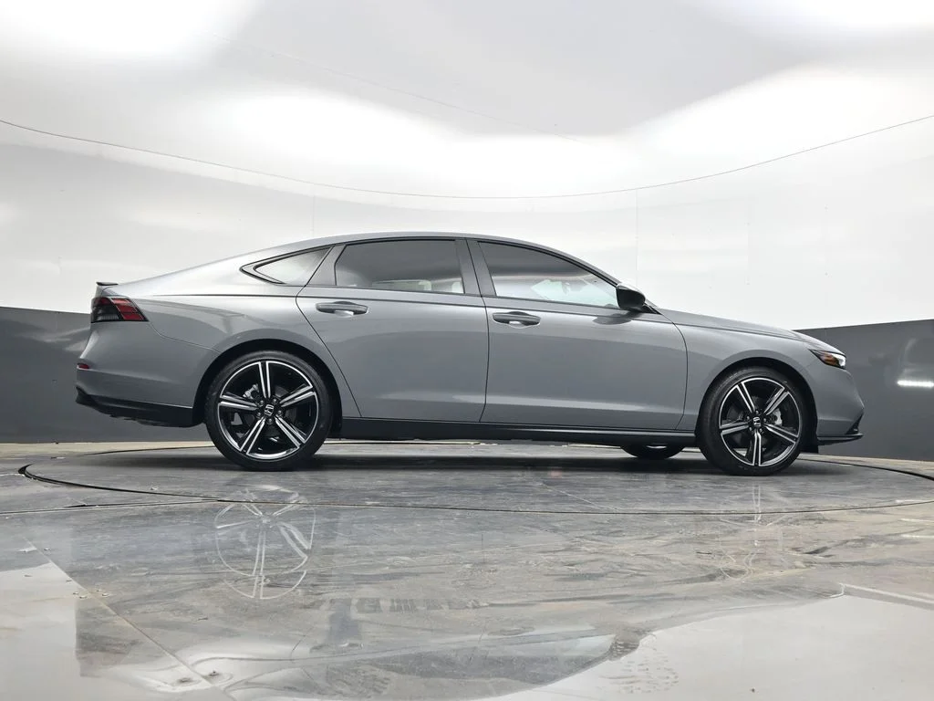 New 2026 Urban Gray Pearl Honda Sport image 33
