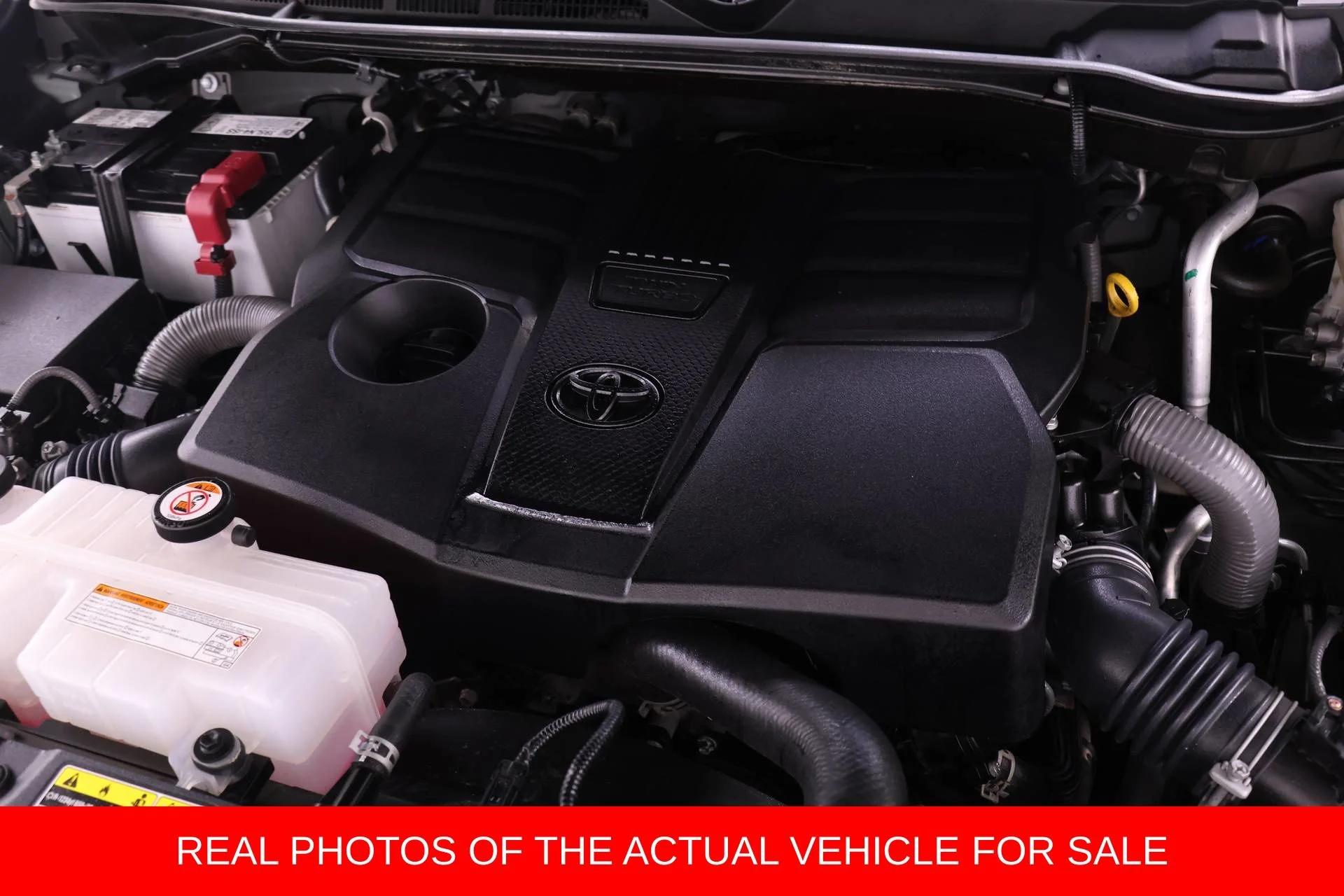 Used 2024  Toyota Limited image 17