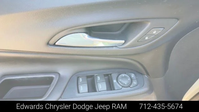 Used 2019 Silver Chevrolet LT image 15
