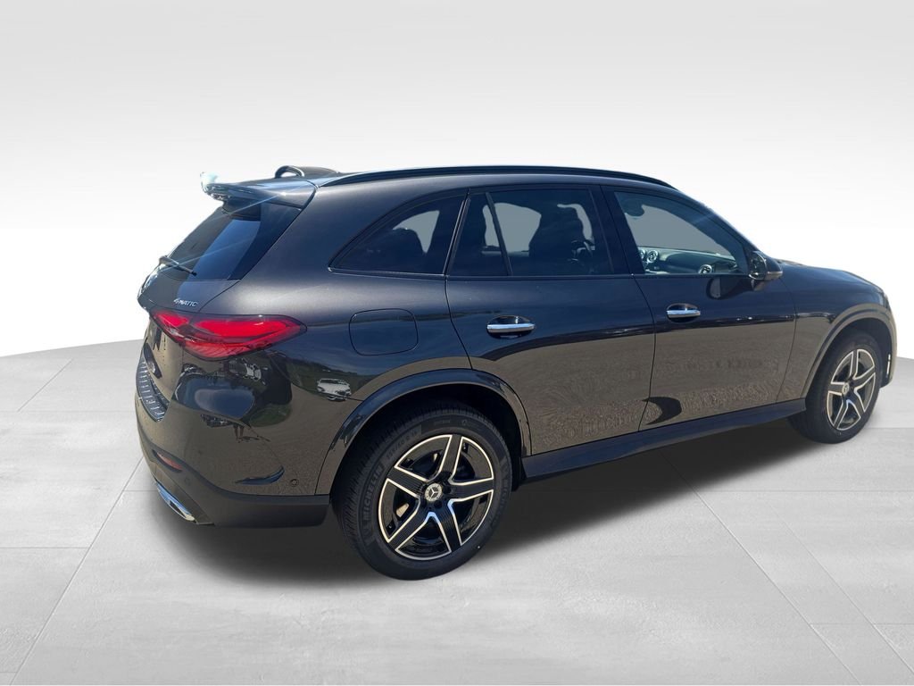 New 2026 Graphite Grey Metallic Mercedes-Benz GLC 300 image 5