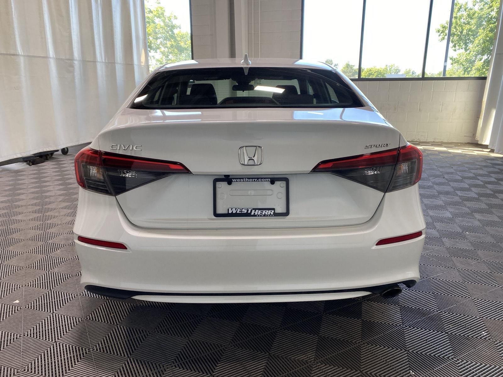 Used 2023 Platinum White Pearl Honda Sport image 11