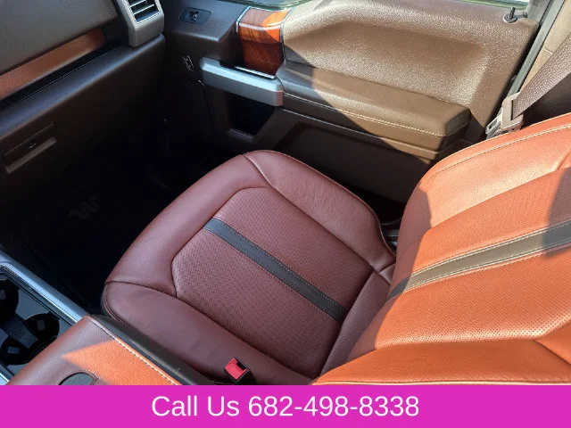 Used 2019  Ford King Ranch image 16