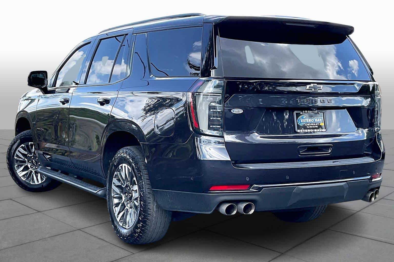 2025 Chevrolet Tahoe Z71 - Photo 12
