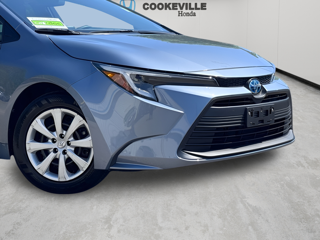 Used 2024 Celestite Toyota LE image 3
