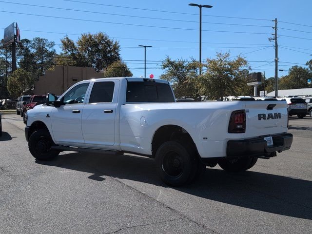 New 2026 Bright White Clear-Coat Exterior Paint RAM Tradesman image 9