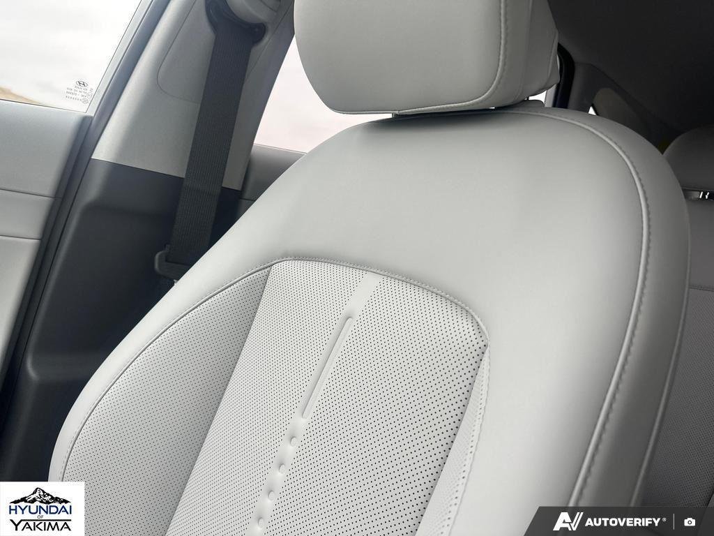 New 2026 Atlas White Hyundai Limited AWD image 20