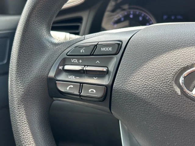 Used 2020 Gray Hyundai SEL image 28