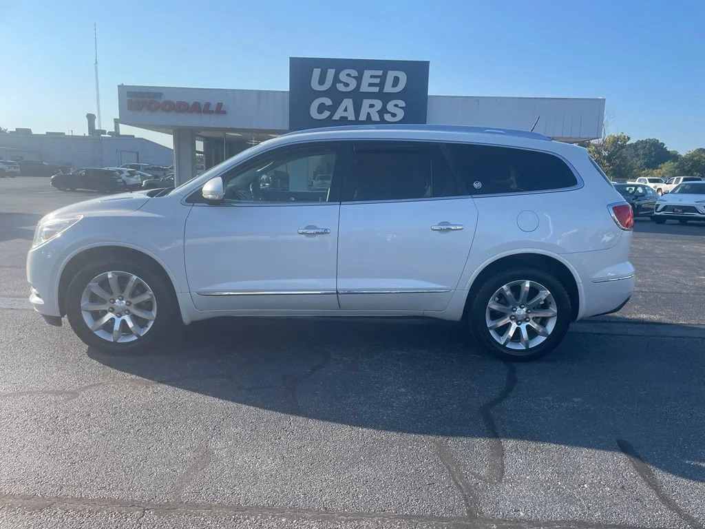 Used 2016 WHITE FROST TRICOAT Buick Premium image 4