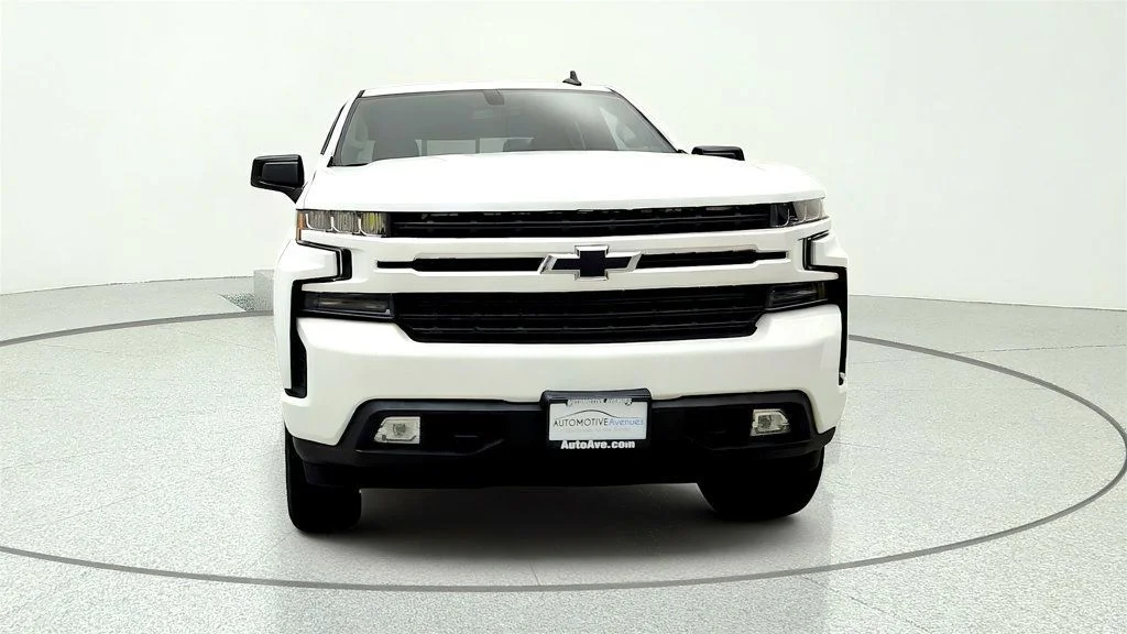 Used 2019 Summit White Chevrolet 4WD Crew Cab 147