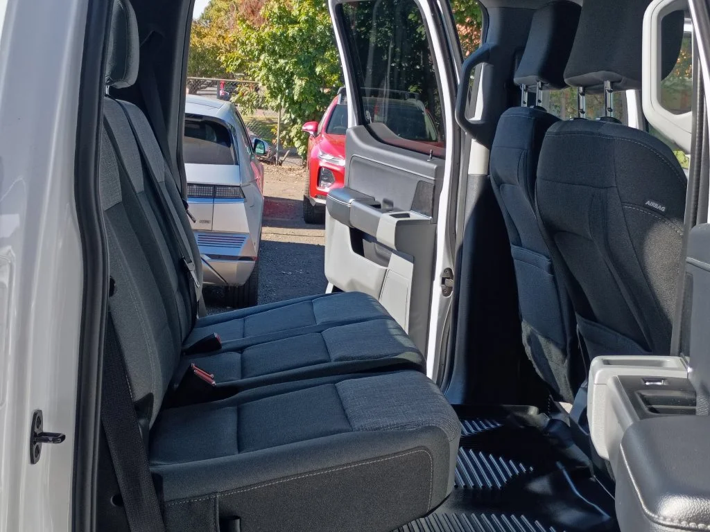 Used 2023 White Ford XL image 18