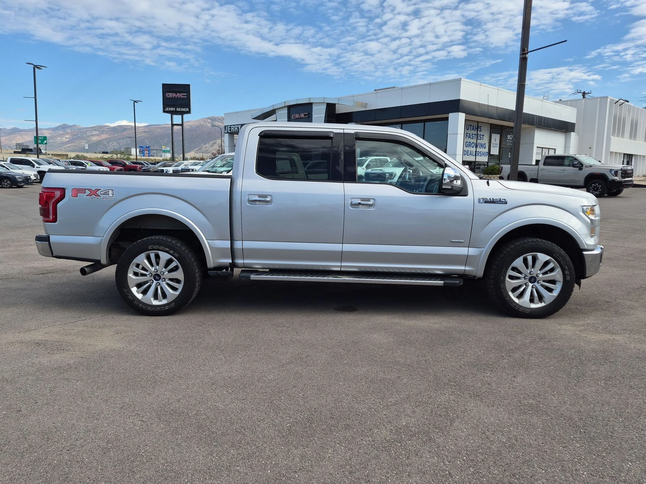 Used 2015 Ingot Silver Ford Lariat image 6