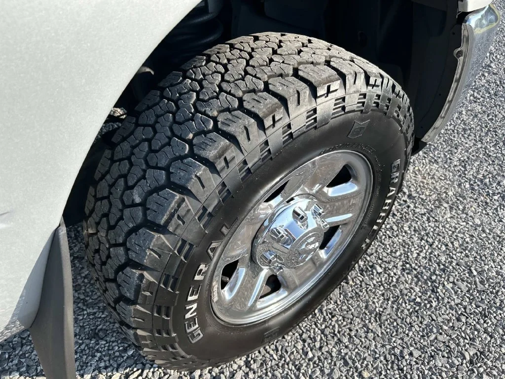 Used 2018 Silver Ram Tradesman image 33