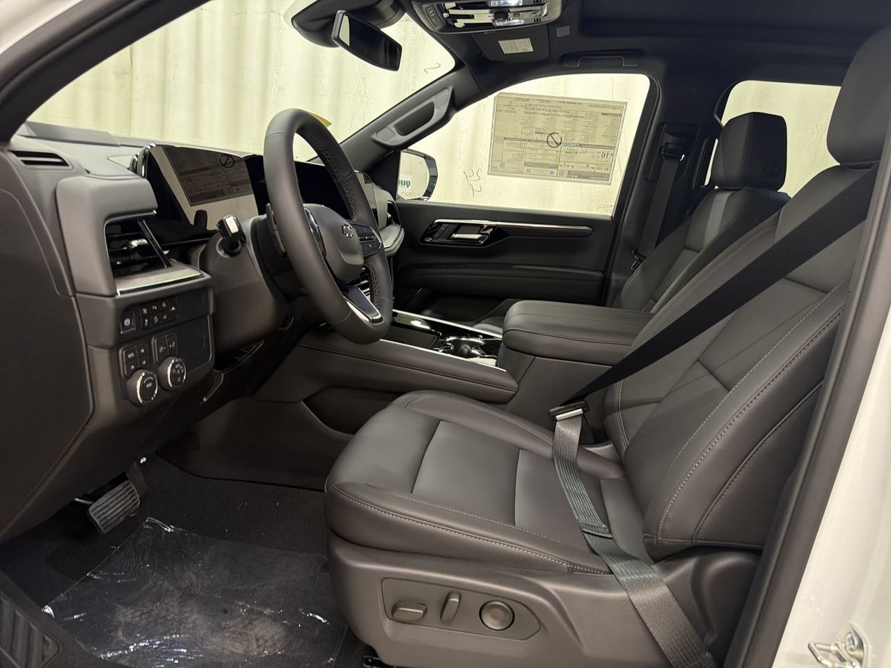 New 2026 Summit White Chevrolet Z71 image 14