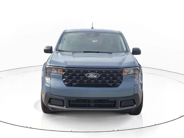 New 2026 Azure Gray Metallic Ford XLT image 2